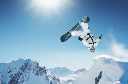 开云体育登录-冰与火之歌，阿尔瓦雷斯在欧冠之夜改写超级巨星的定义