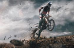 开云官方app入口-铁血尼克斯冲垮休城防线的夜晚，伦纳德接管比赛成为绝对关键先生