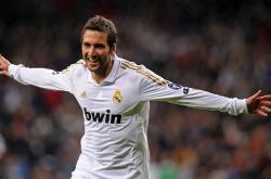 开云体育平台APP-东征记，美国绝杀红黑军团，托尼以一球点燃冷雨夜