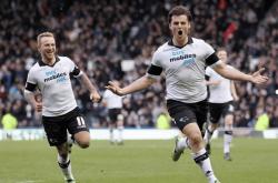 开云下载-德比郡主场失利，英冠升级大计蒙阴的简单介绍