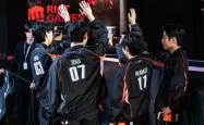 开云体育平台APP-C9横扫IG，Peanut完成史诗逆转焦点之战四强赛，留下经典瞬间