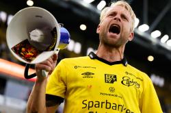 开云体育app-瑞典队险胜对手，努力为国争光