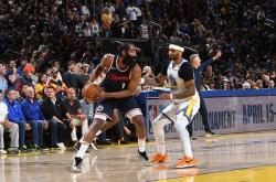 开云APP-广东队逆转快船，伦纳德带队取胜