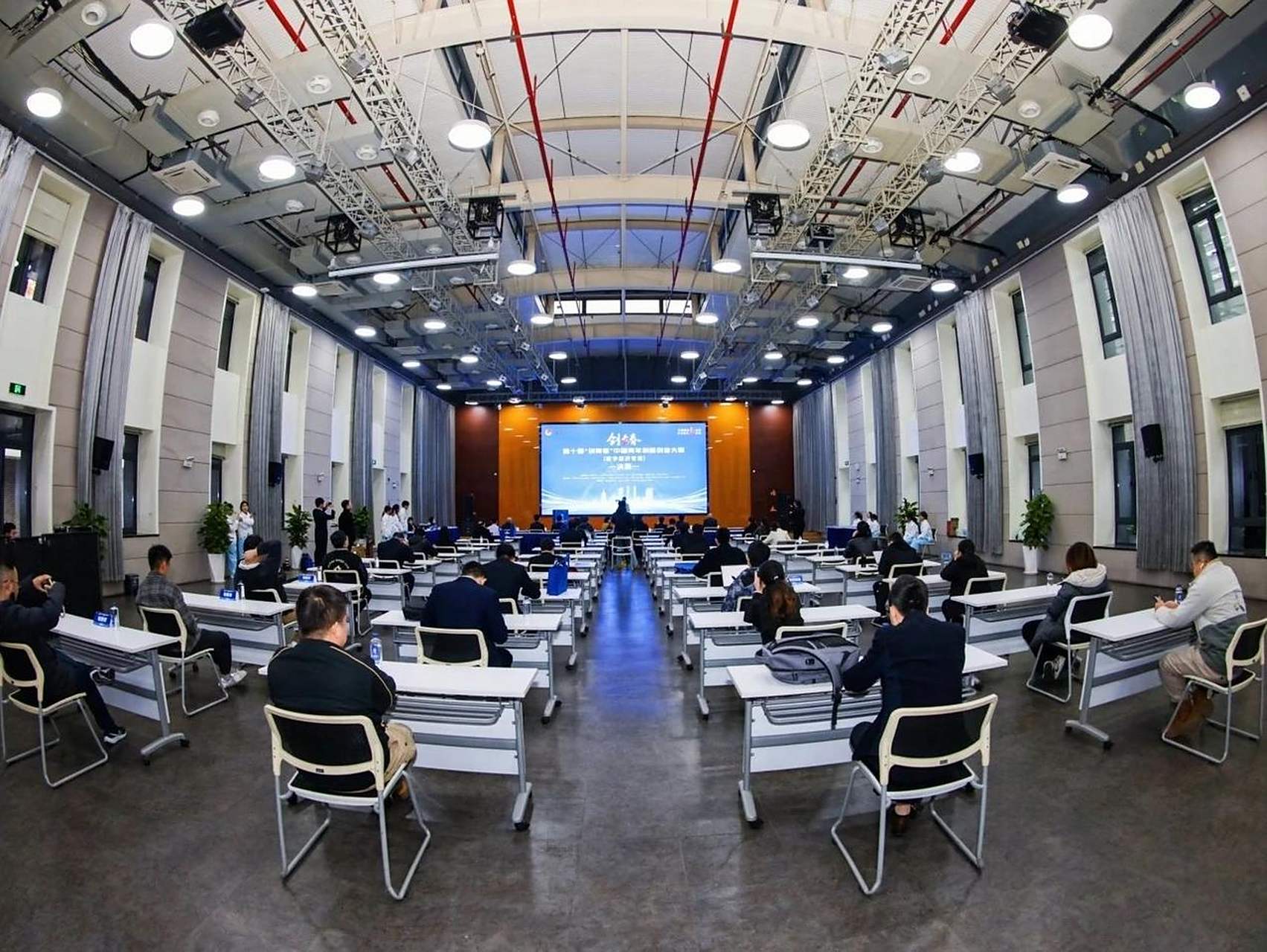 关于辽宁沈阳客场取得胜利，实现关键突破的信息
