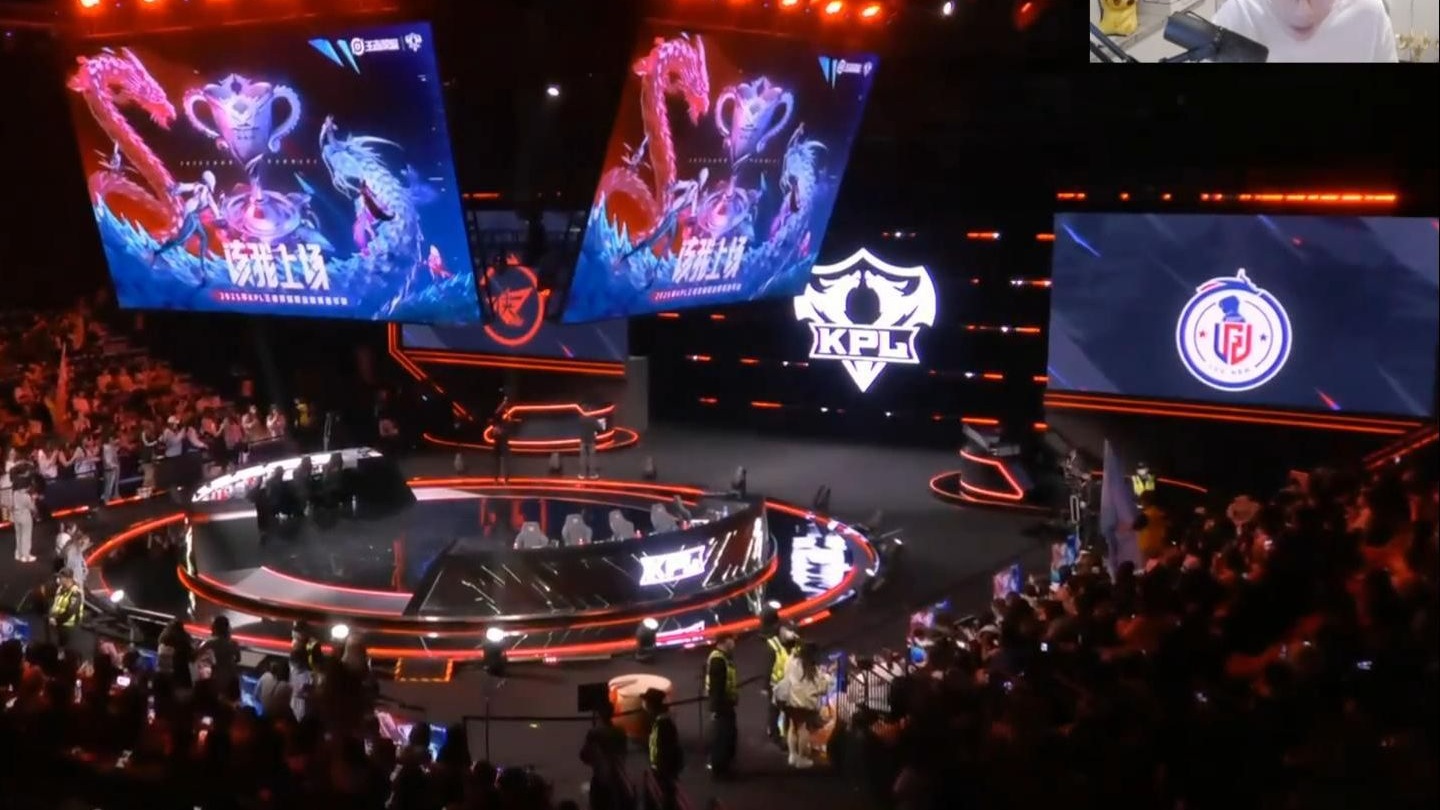LGD碾压EDG，Ruler极限生还后反打宿敌对决2025世界赛，引爆全场热议