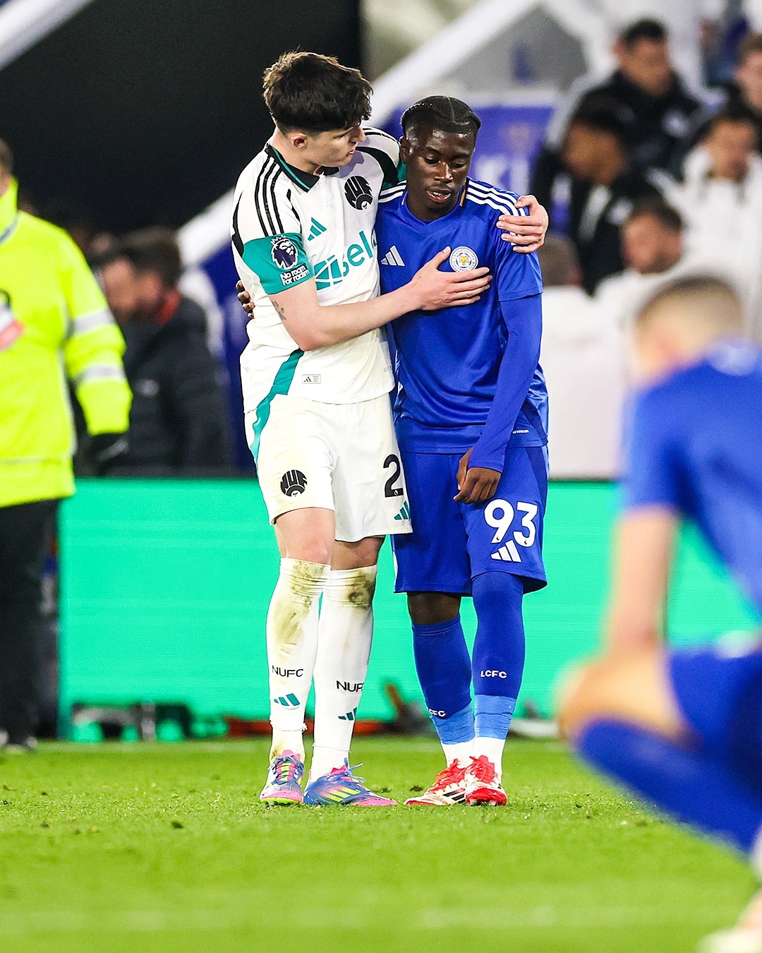 英格兰4-0击败乌克兰,凯恩梅开二度 英格兰4-0击败乌克兰,凯恩梅开二度