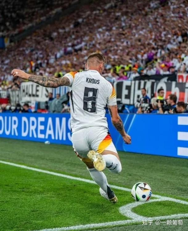 德国队遭遇失利，无缘欧洲杯四强的简单介绍