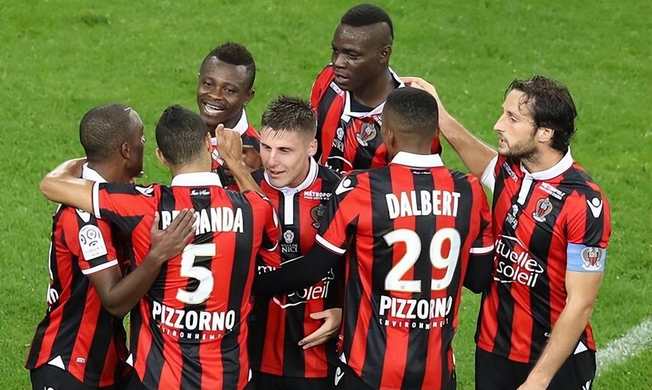 尼斯队在法甲比赛中取得好成绩