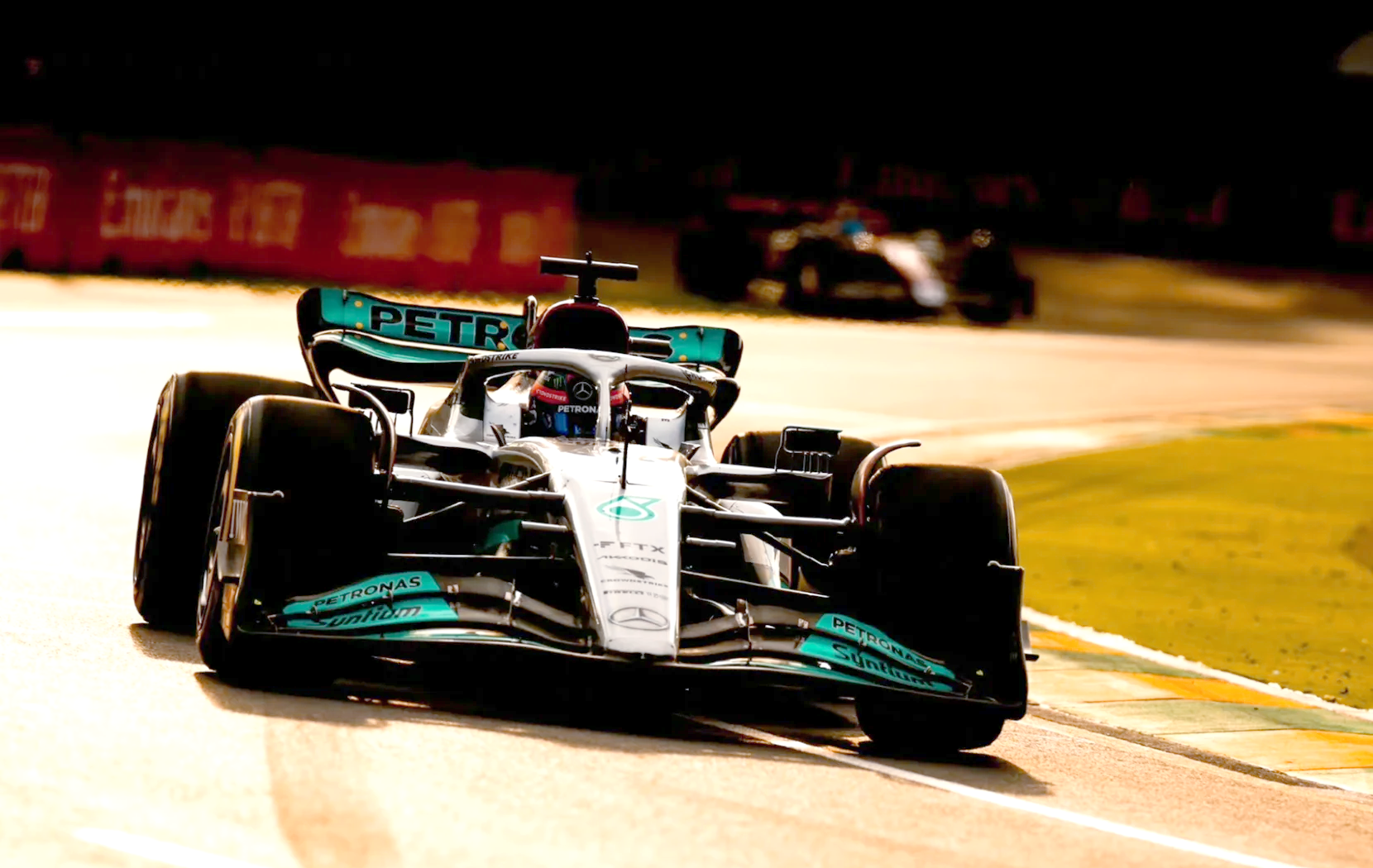 包含威廉姆斯碾压法拉利,勒克莱尔状态火热的词条 包含威廉姆斯碾压法拉利,勒克莱尔状态火热的词条