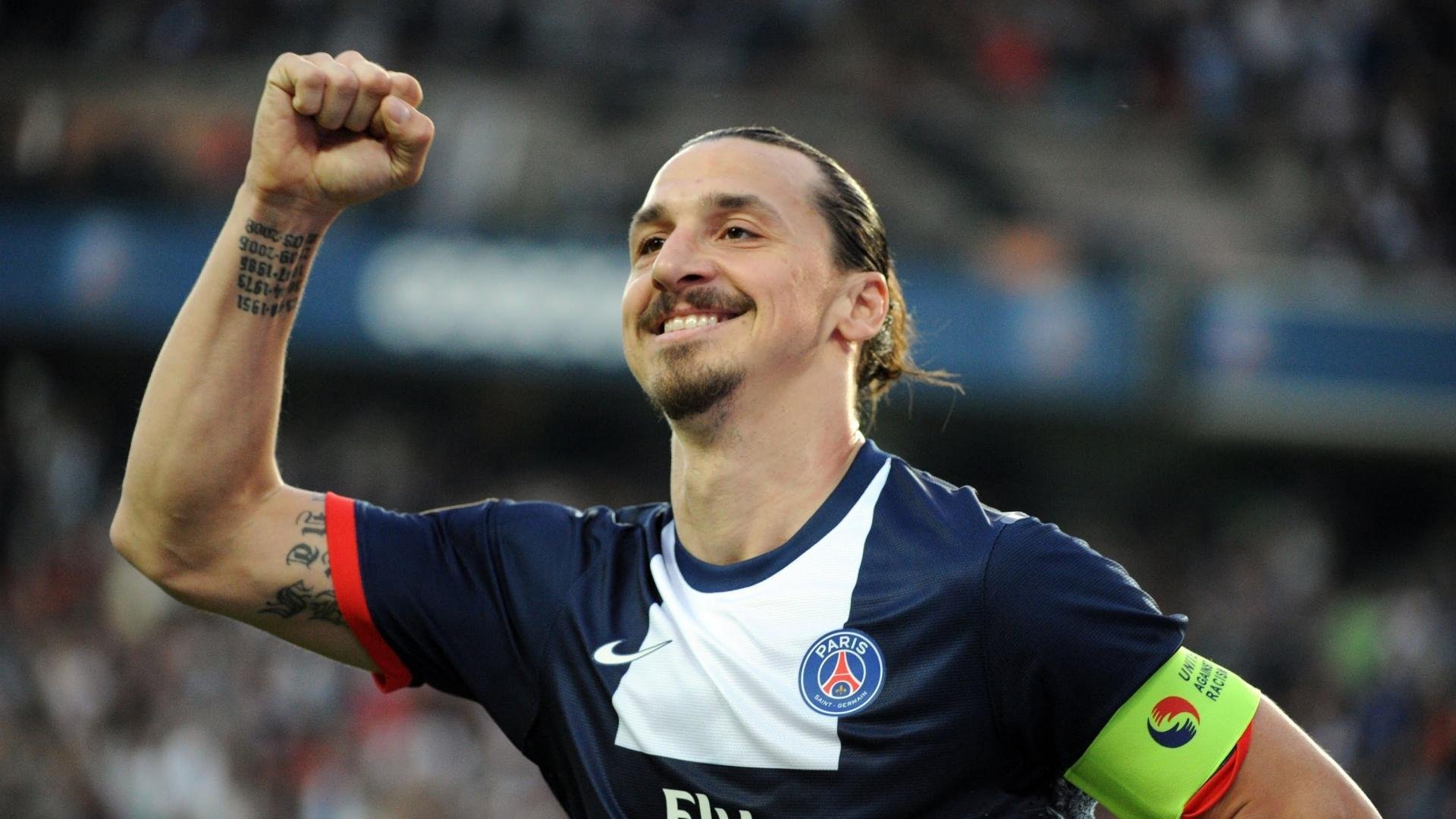 赛道烽烟，诺里斯加冕新王，迈凯伦鏖战破雷诺铁壁