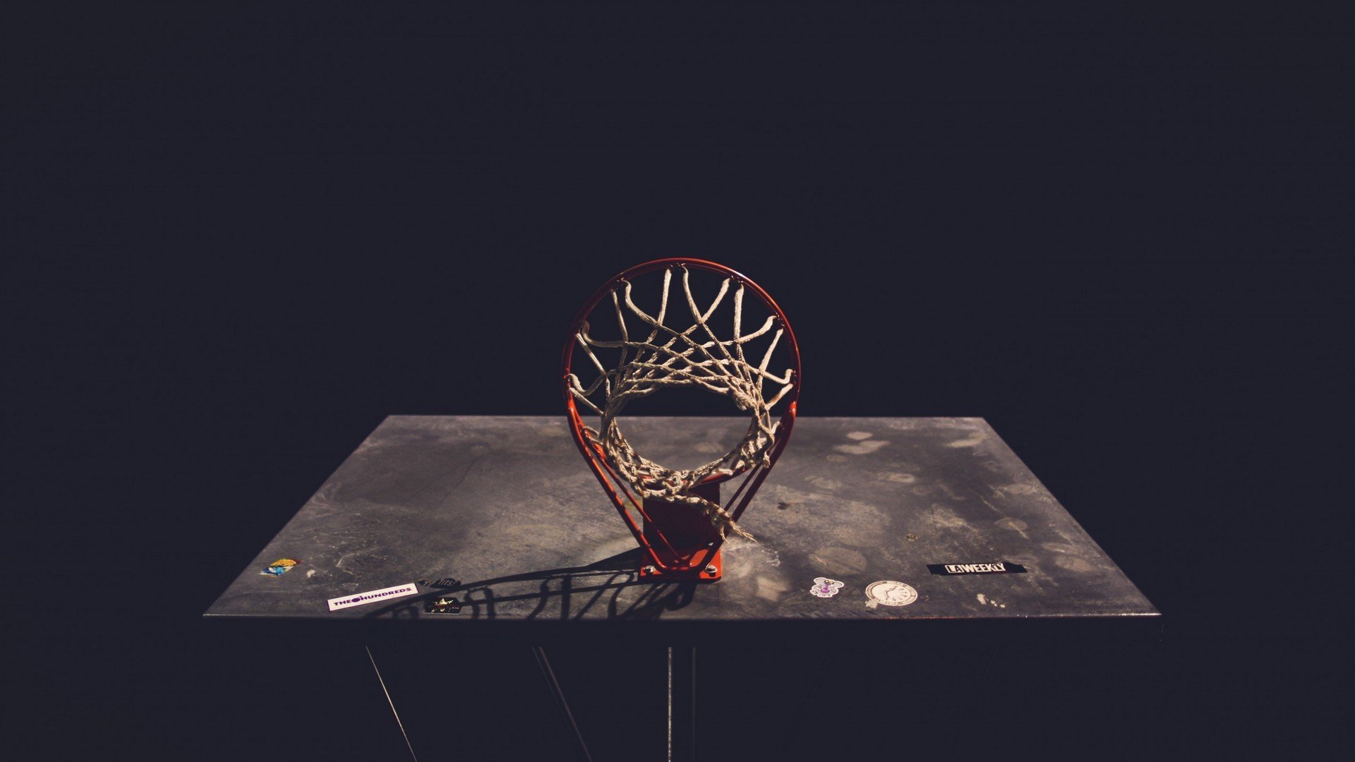 当红黑战袍闪耀NBA，一场关于唯一性的足球与篮球跨时空对话